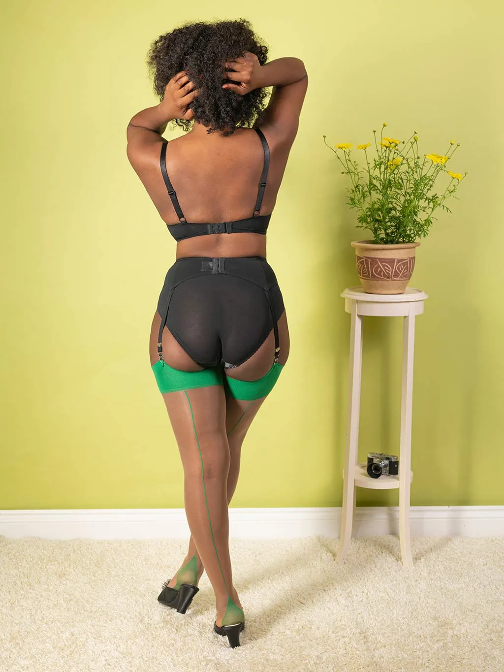 Contrast Green Seamed Stockings (Cinnamon) H2086