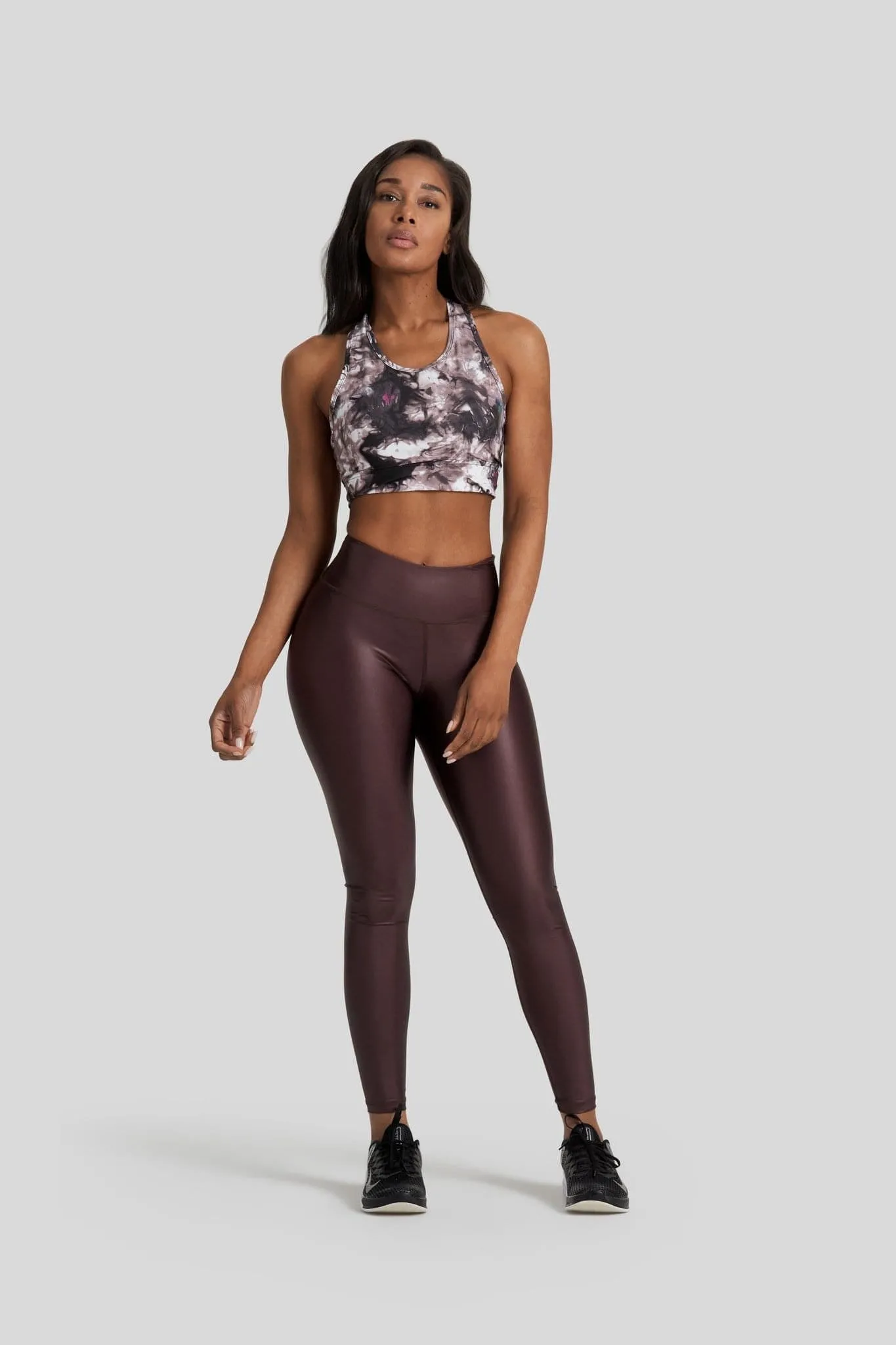 Radiance Legging in Raisin