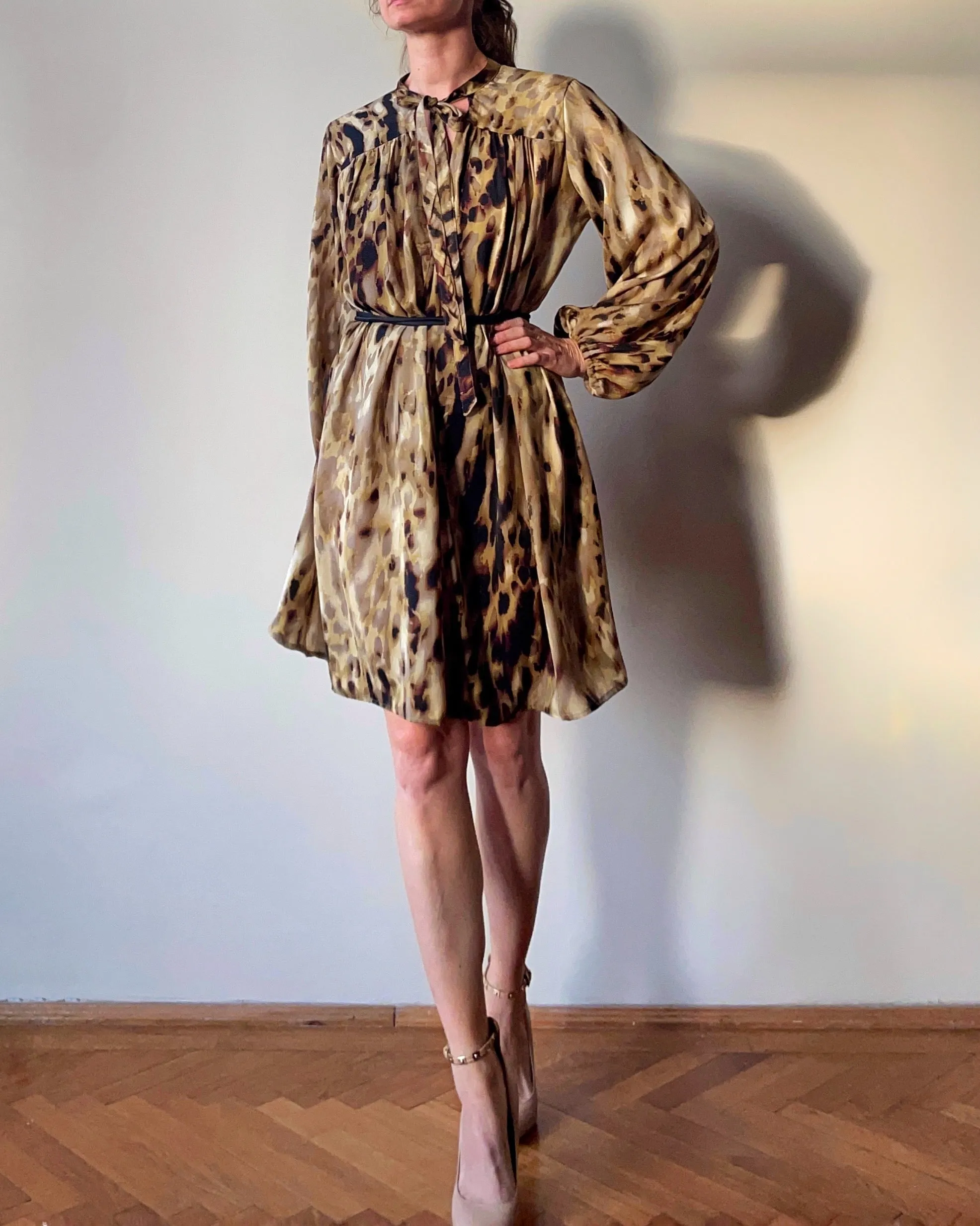RUBY DRESS ABSTRACT