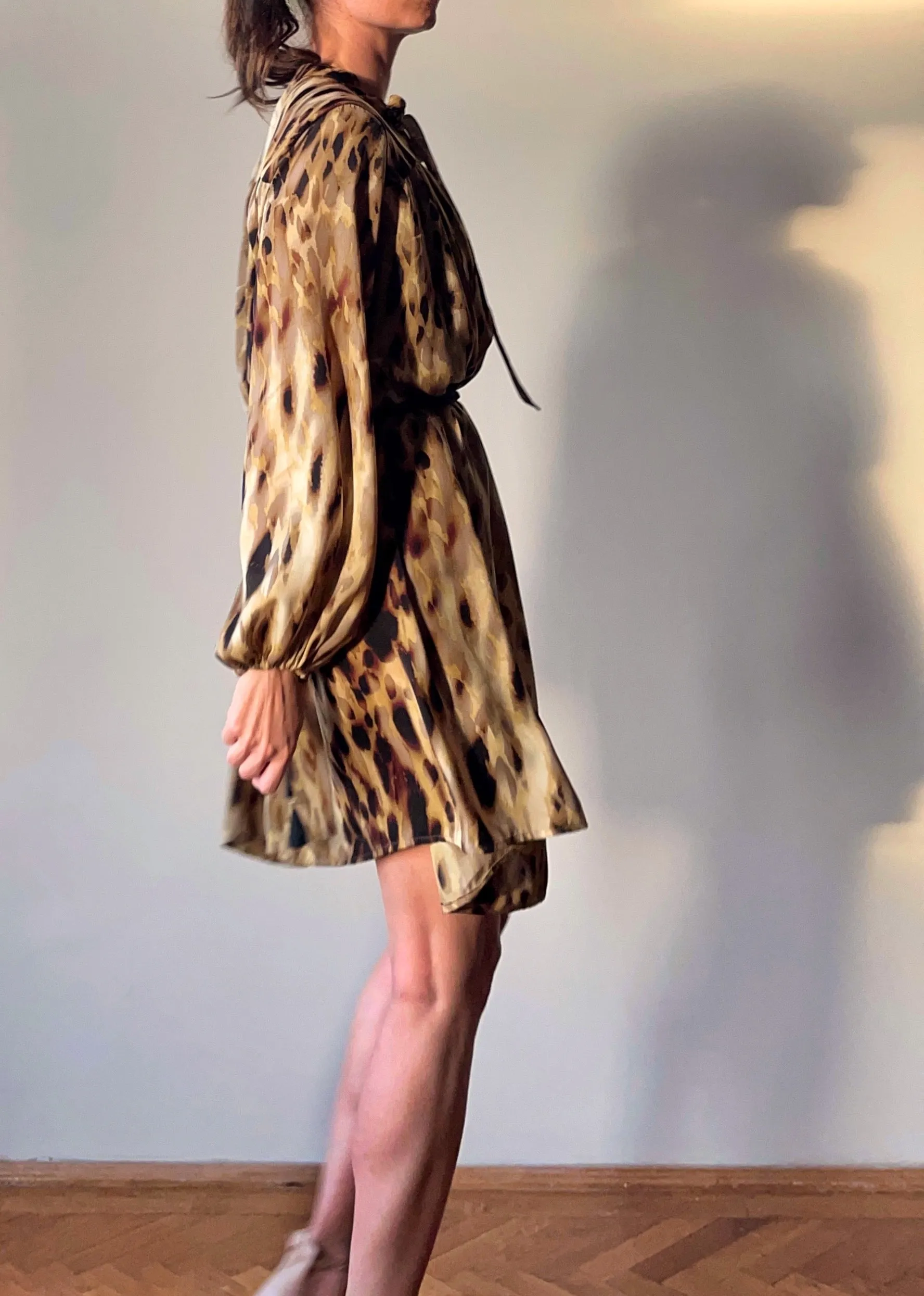 RUBY DRESS ABSTRACT