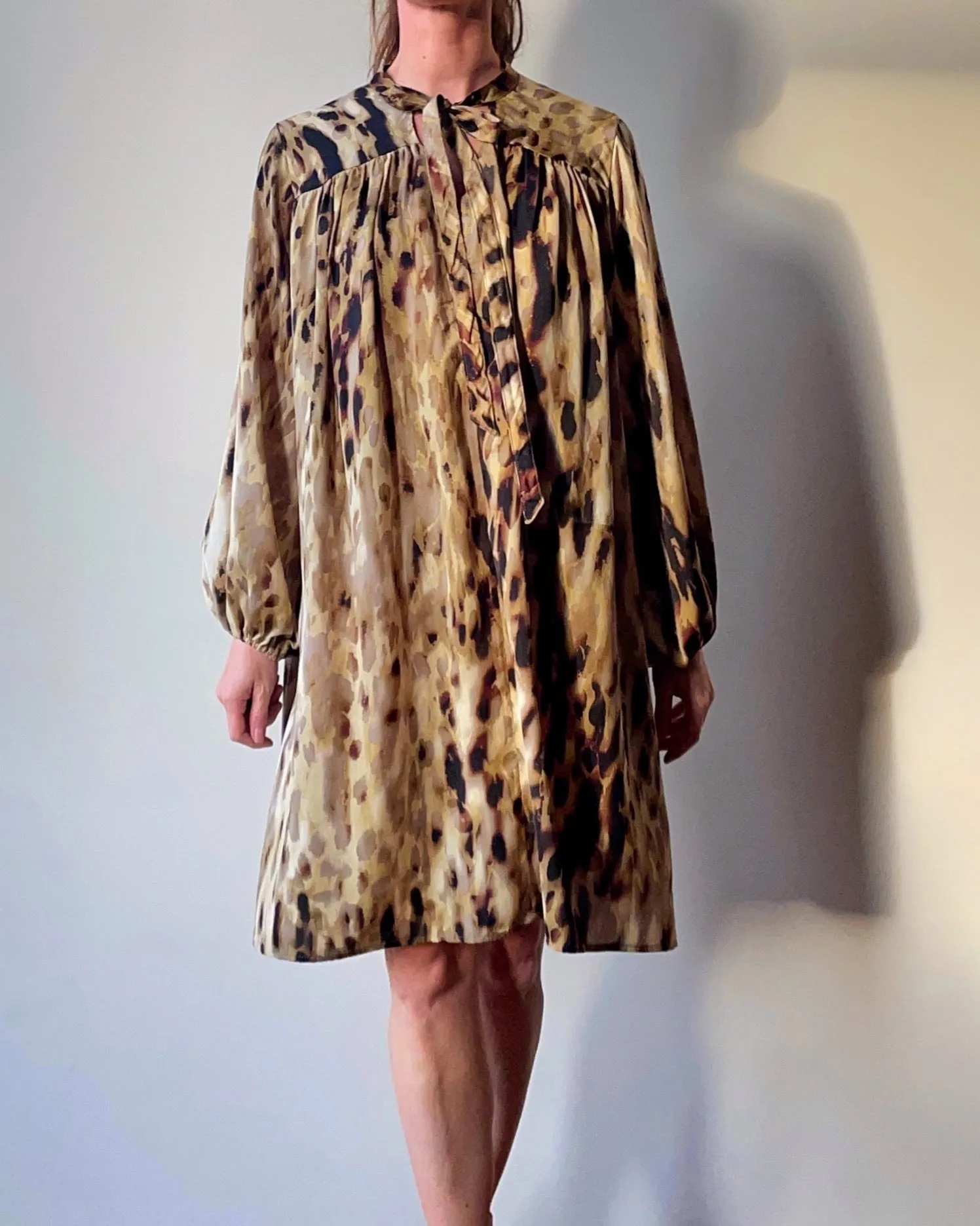 RUBY DRESS ABSTRACT