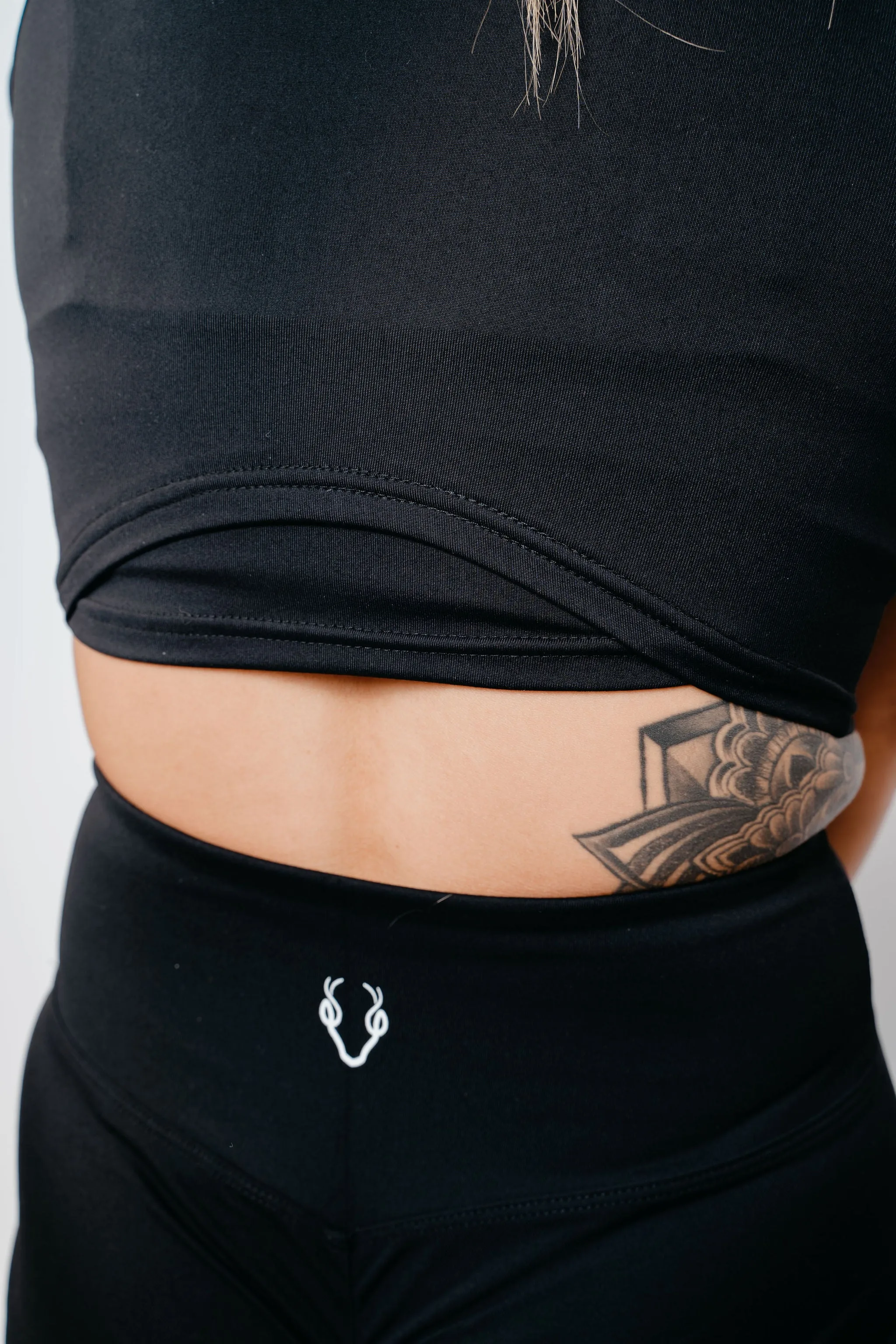 Slay Crop Top - Black