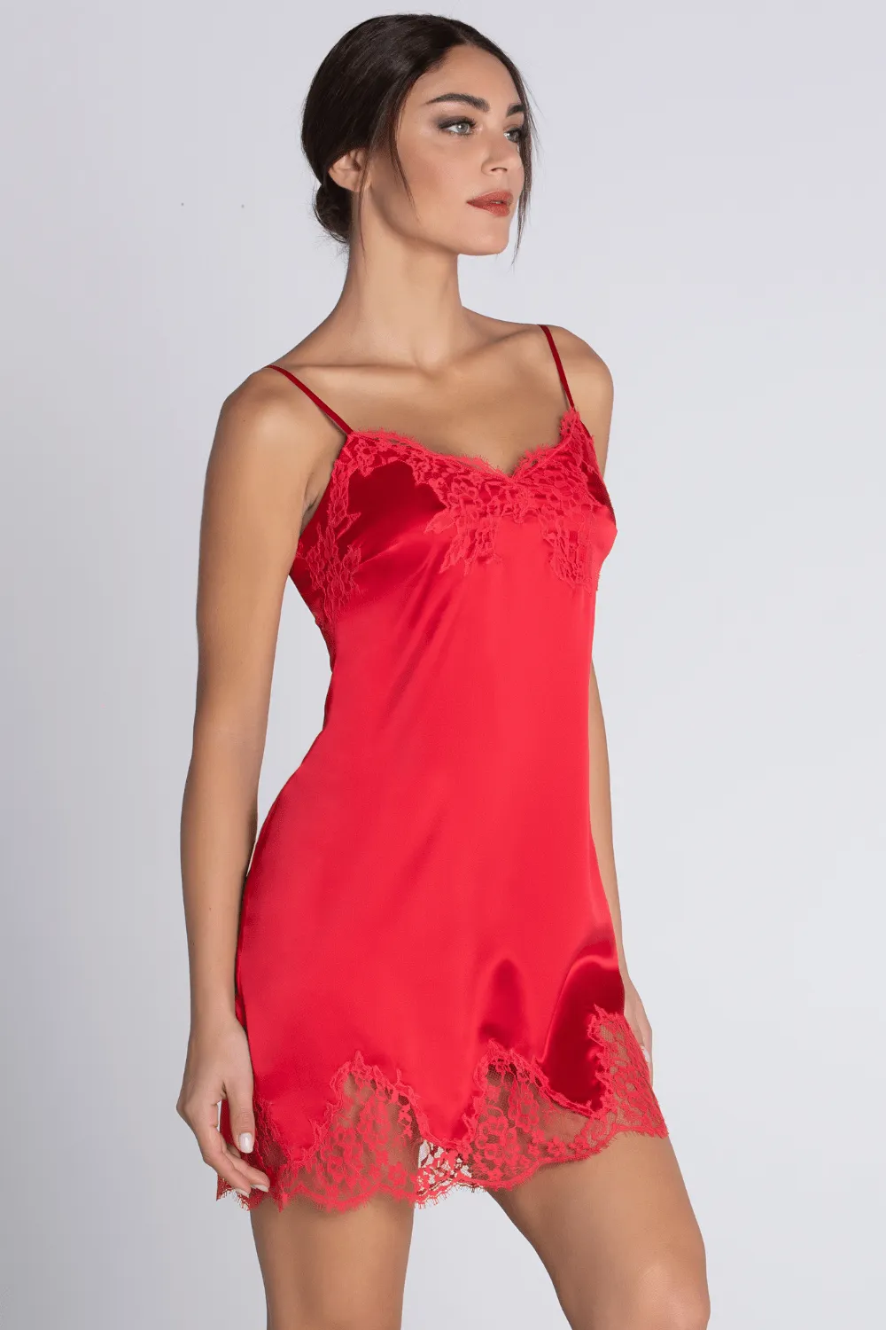 Splendeur Soie Night Dress Rouge