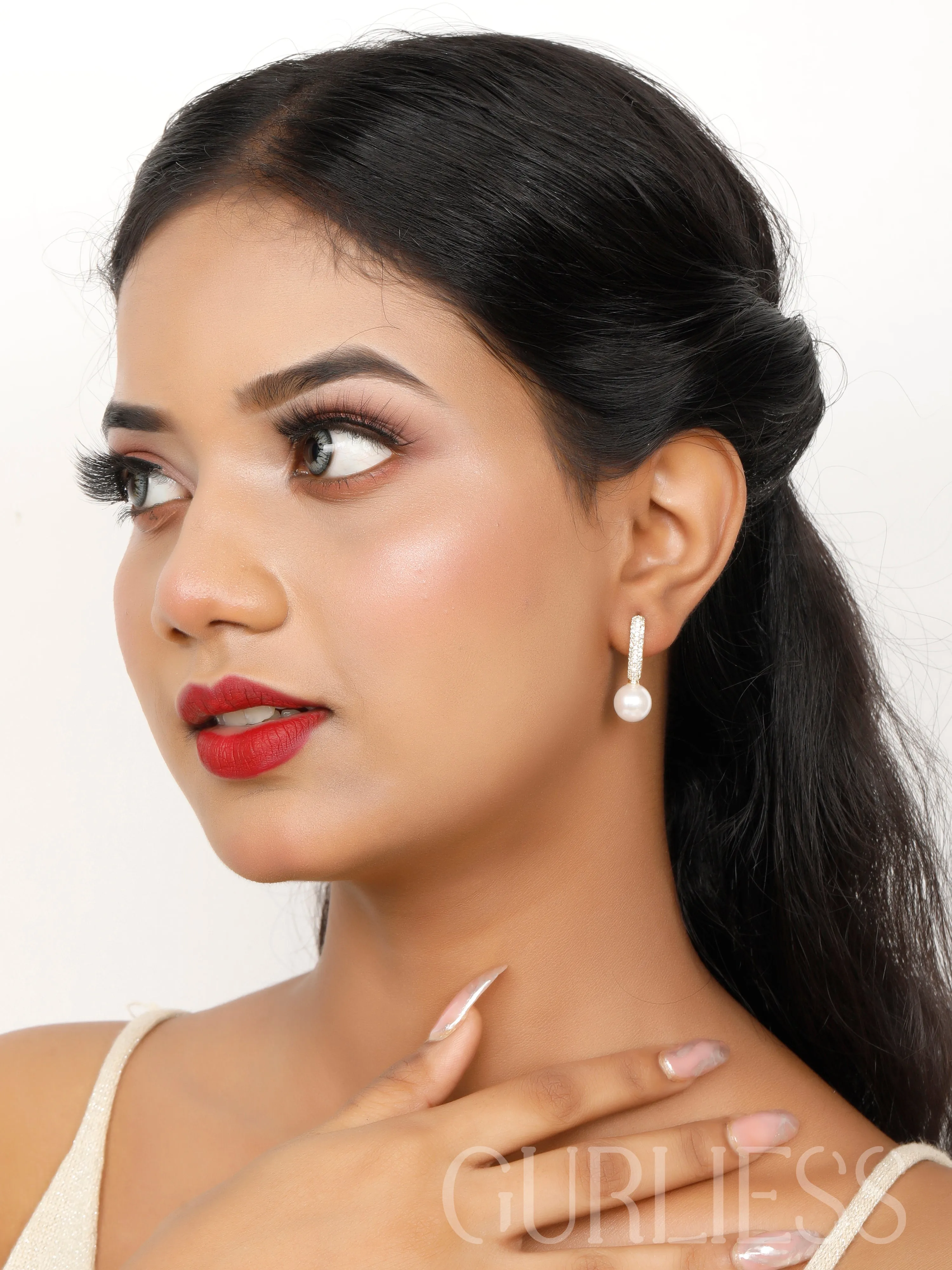 Stella Sleek Earrings