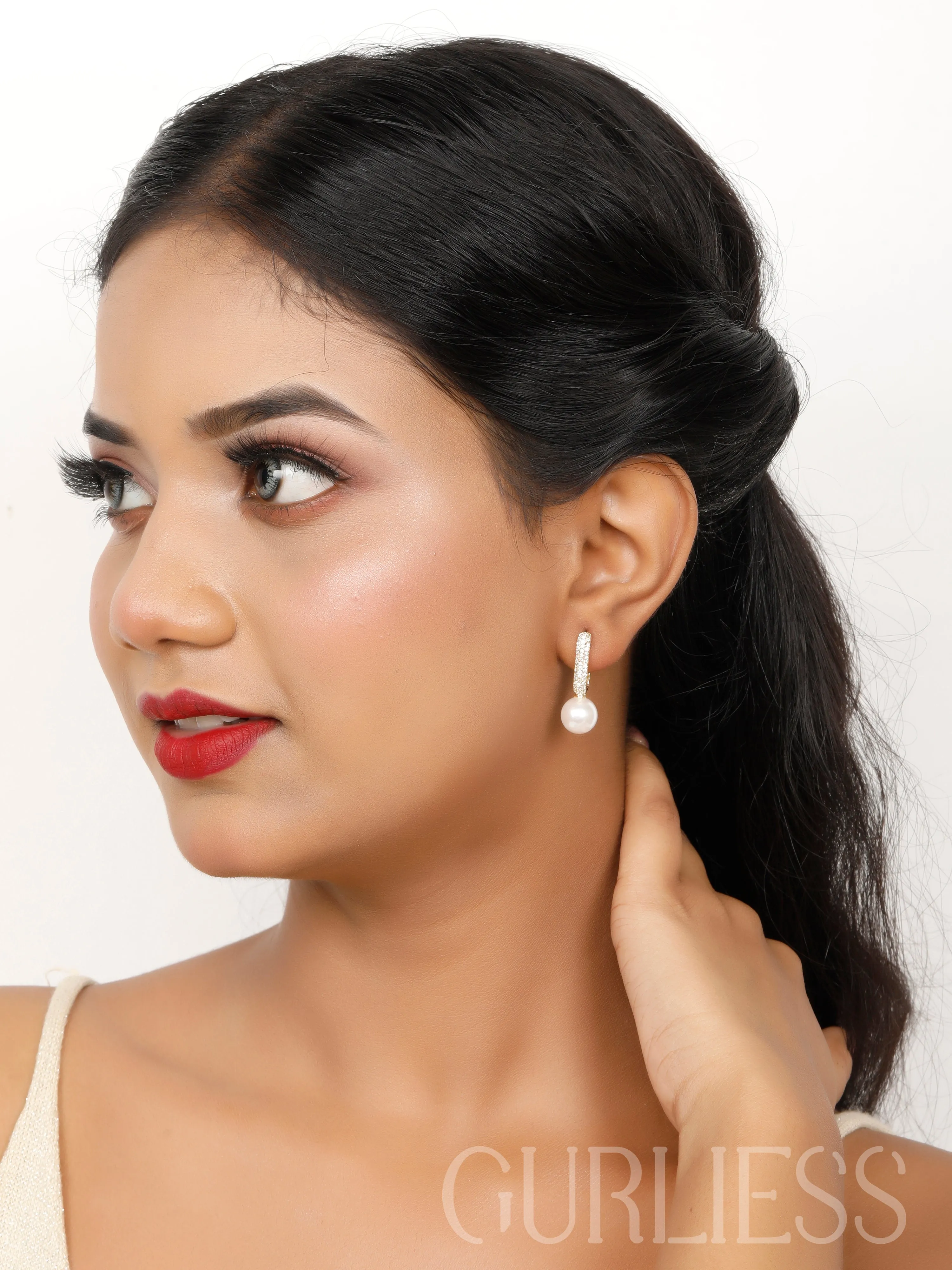Stella Sleek Earrings