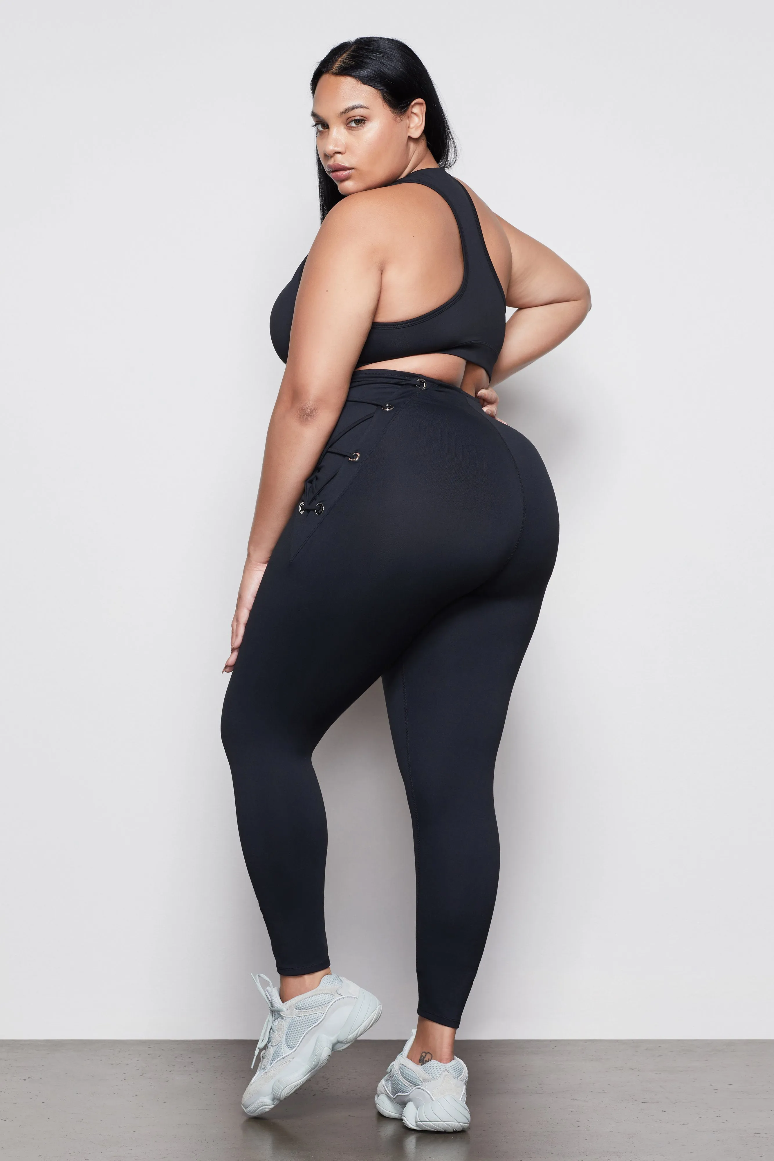 THE ALL TIED UP 7/8 LEGGING | BLACK001